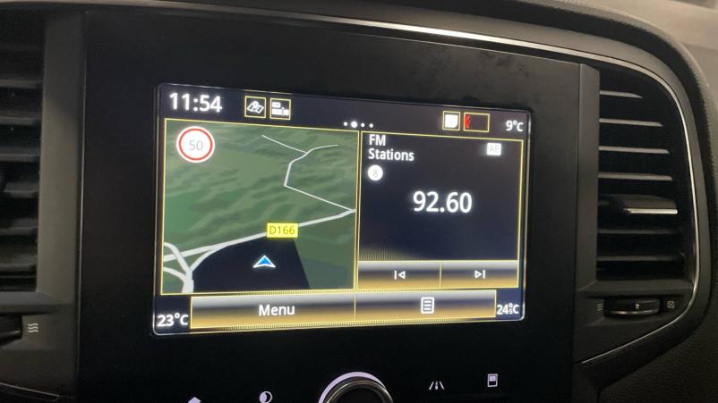 Vente en ligne Renault Megane 4 Mégane IV Berline Blue dCi 115 au prix de 13 290 €
