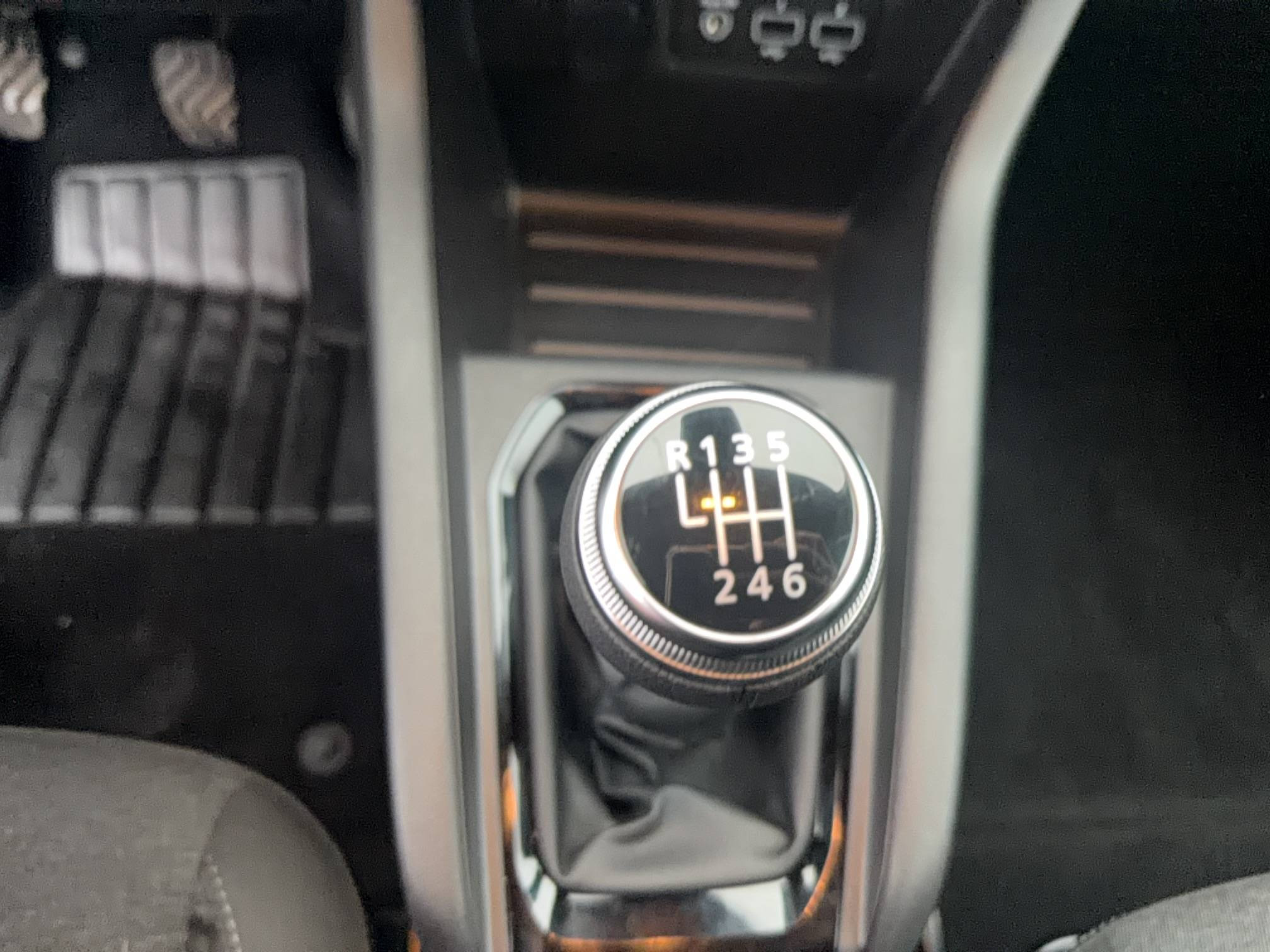 Vente en ligne Renault Clio 5 Clio TCe 90 au prix de 14 790 €