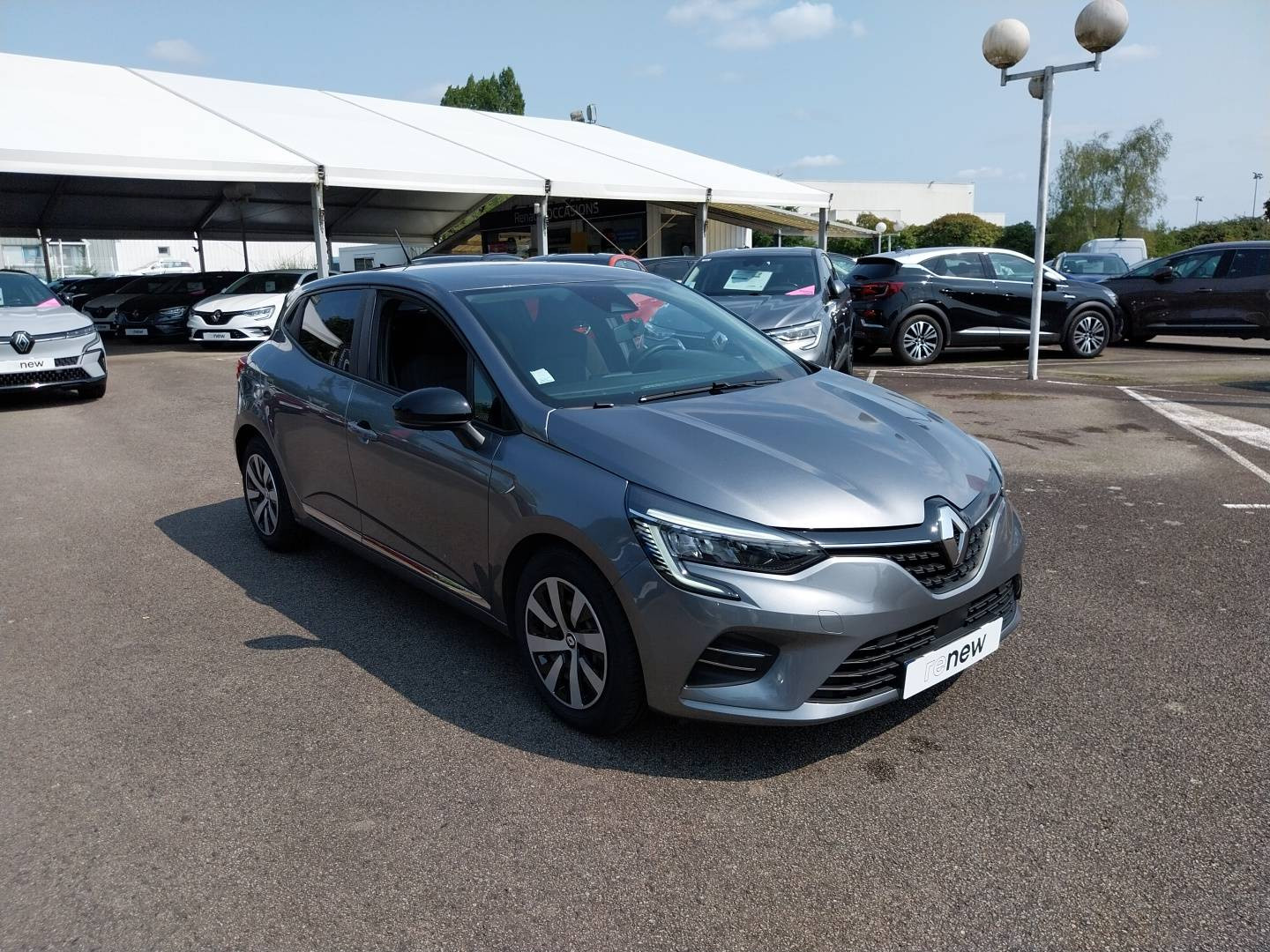 Vente en ligne Renault Clio 5 Clio Blue dCi 100 - 21N au prix de 14 490 €