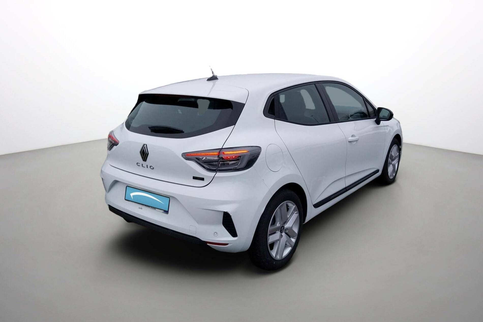 Vente en ligne Renault Clio 5 Clio E-Tech full hybrid 145 ch GSR2 au prix de 20 990 €