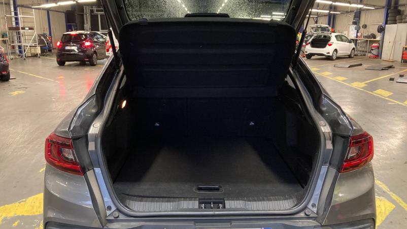 Vente en ligne Renault Arkana  E-Tech 145 au prix de 17 990 €