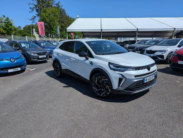 Vente en ligne Renault Symbioz  E-Tech full hybrid 145 au prix de 37 700 €