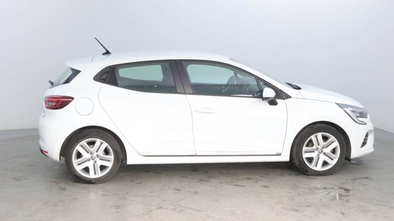 Vente en ligne Renault Clio 5 Clio E-Tech 140 - 21N au prix de 14 490 €