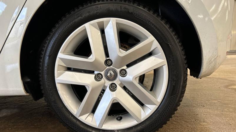 Vente en ligne Renault Clio 5 Clio Blue dCi 85 au prix de 11 990 €