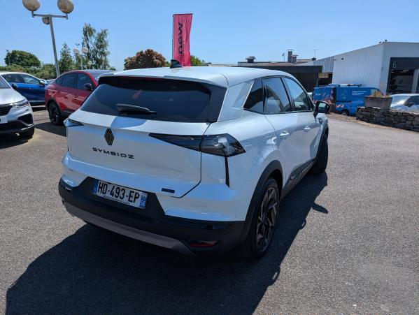 Vente en ligne Renault Symbioz  E-Tech full hybrid 145 au prix de 37 700 €