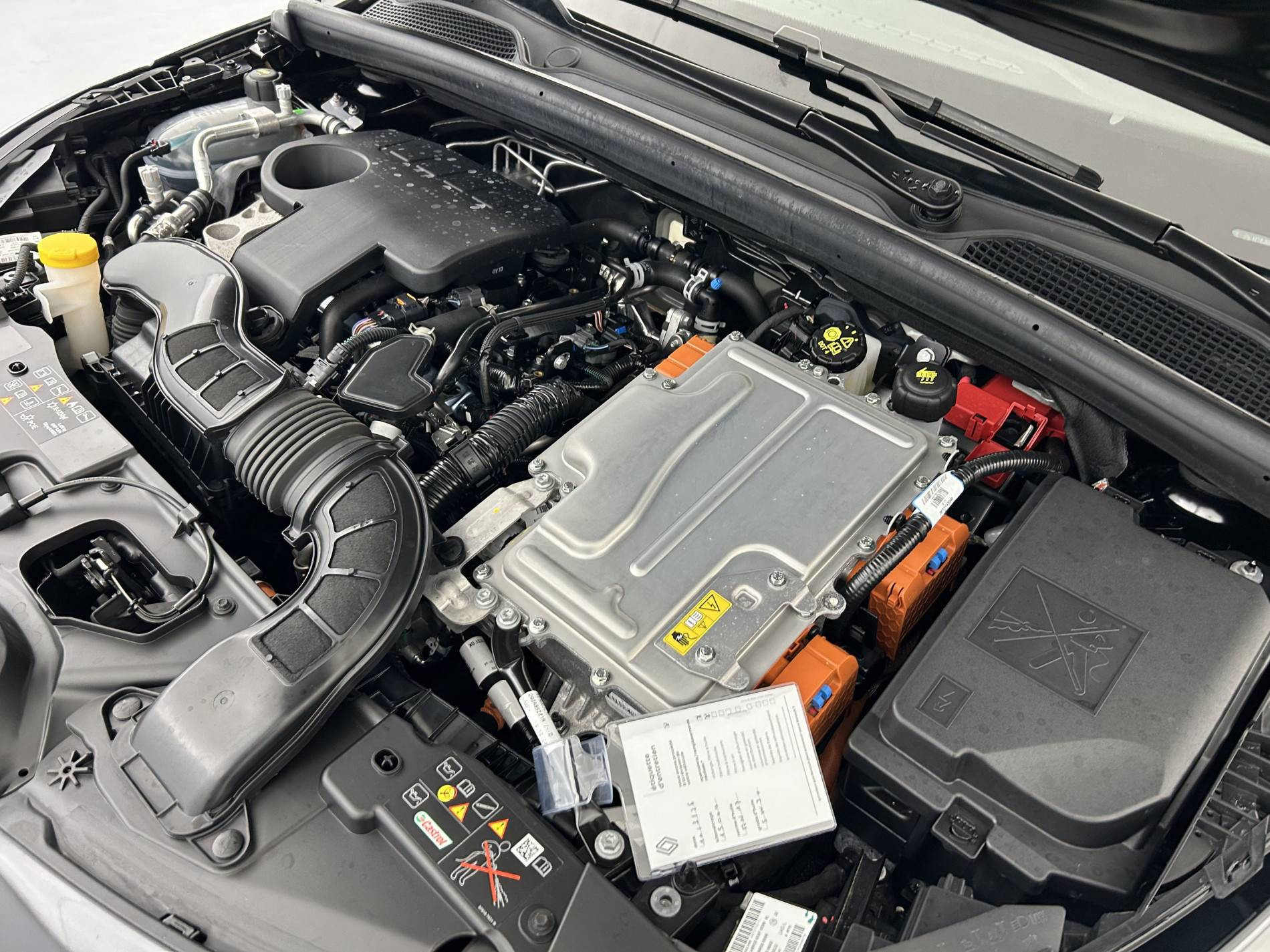 Vente en ligne Renault Clio 5 Clio E-Tech full hybrid 145 ch GSR2 au prix de 20 390 €