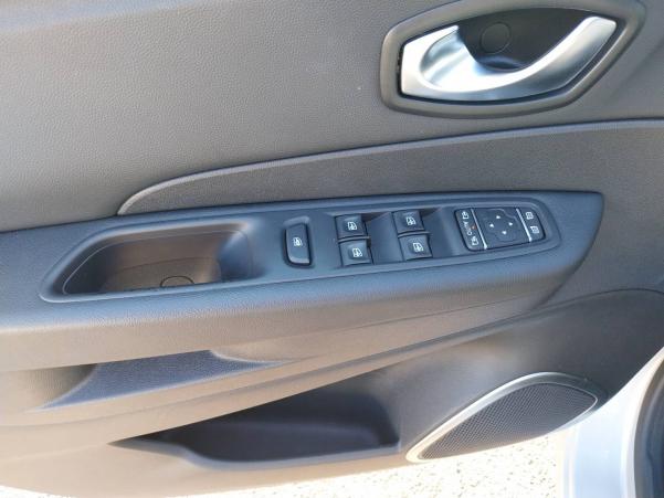 Vente en ligne Renault Captur  TCe 120 Energy EDC au prix de 12 990 €