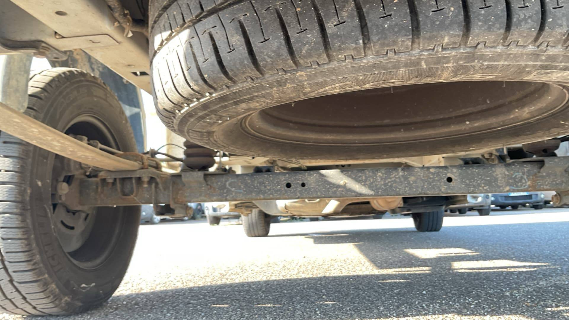 Vente en ligne Renault Master 3 Châssis Cabine MASTER CC L2 3.5t 2.3 dCi 130 E6 BENNE au prix de 24 990 €