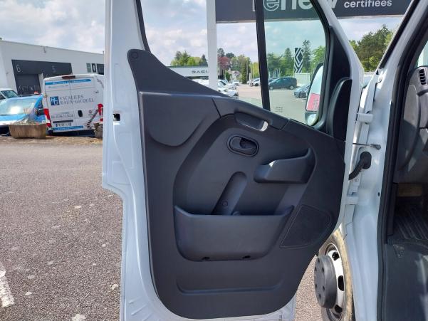 Vente en ligne Renault Master 3 Châssis Cabine MASTER BENNE PROP RJ3500 PAF AR COURT L2 DCI 130 au prix de 24 980 €