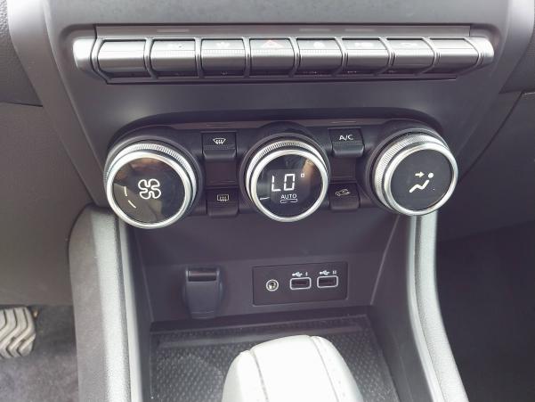 Vente en ligne Renault Captur  E-Tech full hybrid 145 au prix de 24 990 €