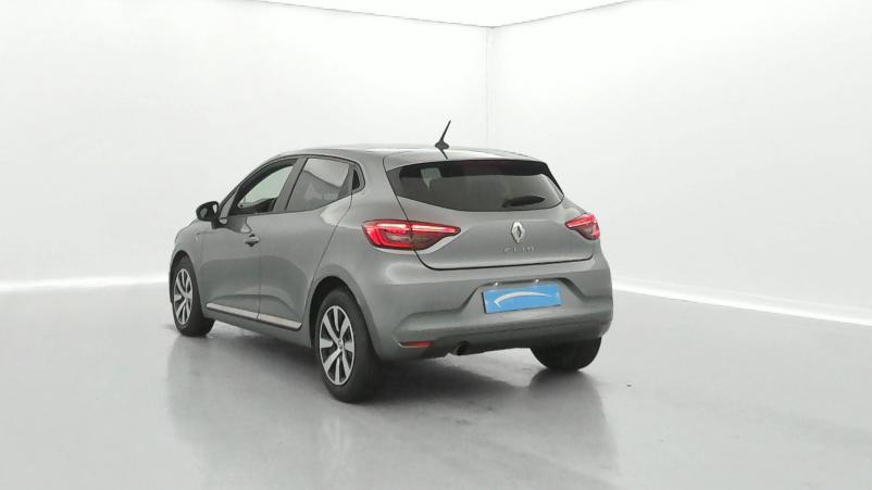 Vente en ligne Renault Clio 5 Clio Blue dCi 100 - 21N au prix de 15 490 €