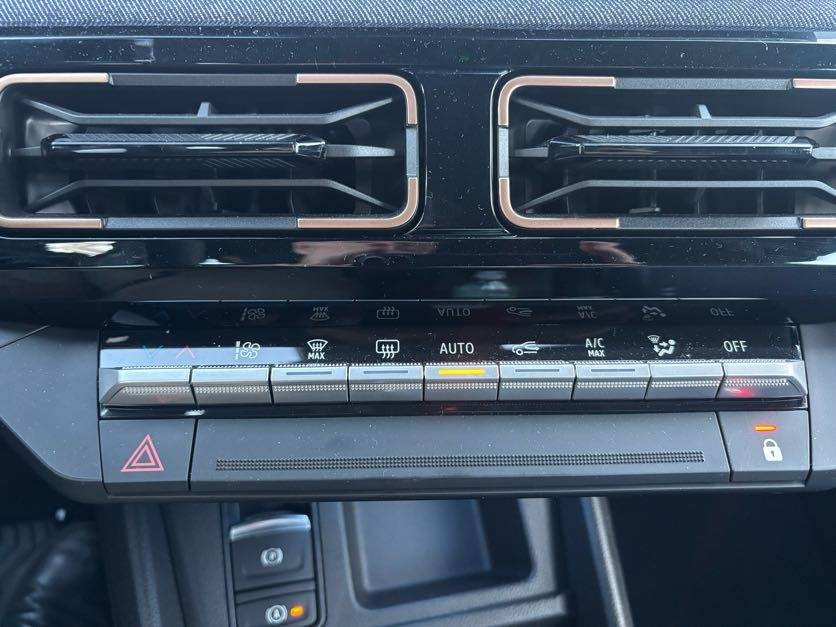 Vente en ligne Renault R4 E-Tech  150 ch autonomie confort au prix de 34 990 €