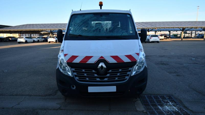 Vente en ligne Renault Master 3 Fourgon MASTER CC PROPULSION L2 3.5t dCi 130 E6 au prix de 22 990 €