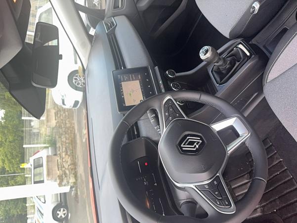 Vente en ligne Renault Clio 5 Clio dCi 100 GSR2 au prix de 16 990 €
