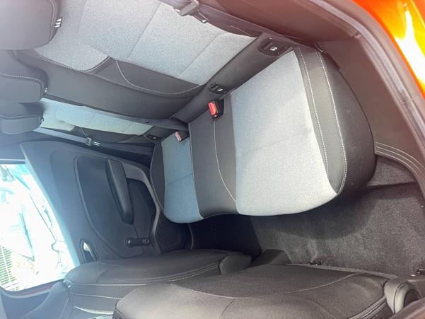Vente en ligne Renault Clio 5 Clio dCi 100 GSR2 au prix de 16 990 €
