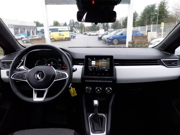 Vente en ligne Renault Clio 5 Clio E-Tech 140 au prix de 16 990 €