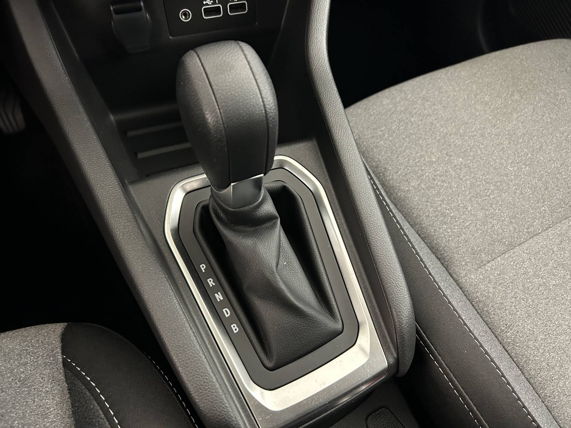 Vente en ligne Renault Clio 5 Clio E-Tech full hybrid 145 ch GSR2 au prix de 20 990 €