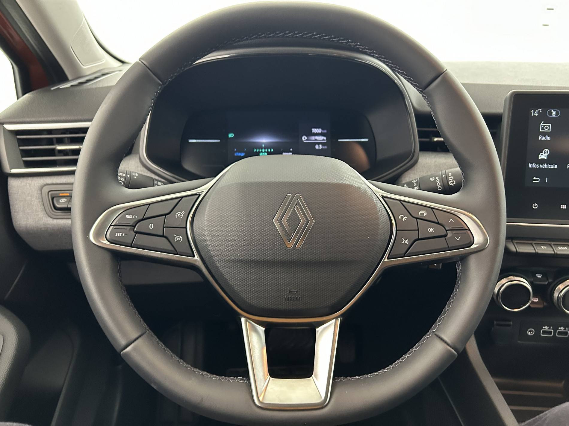 Vente en ligne Renault Clio 5 Clio E-Tech full hybrid 145 ch GSR2 au prix de 20 990 €