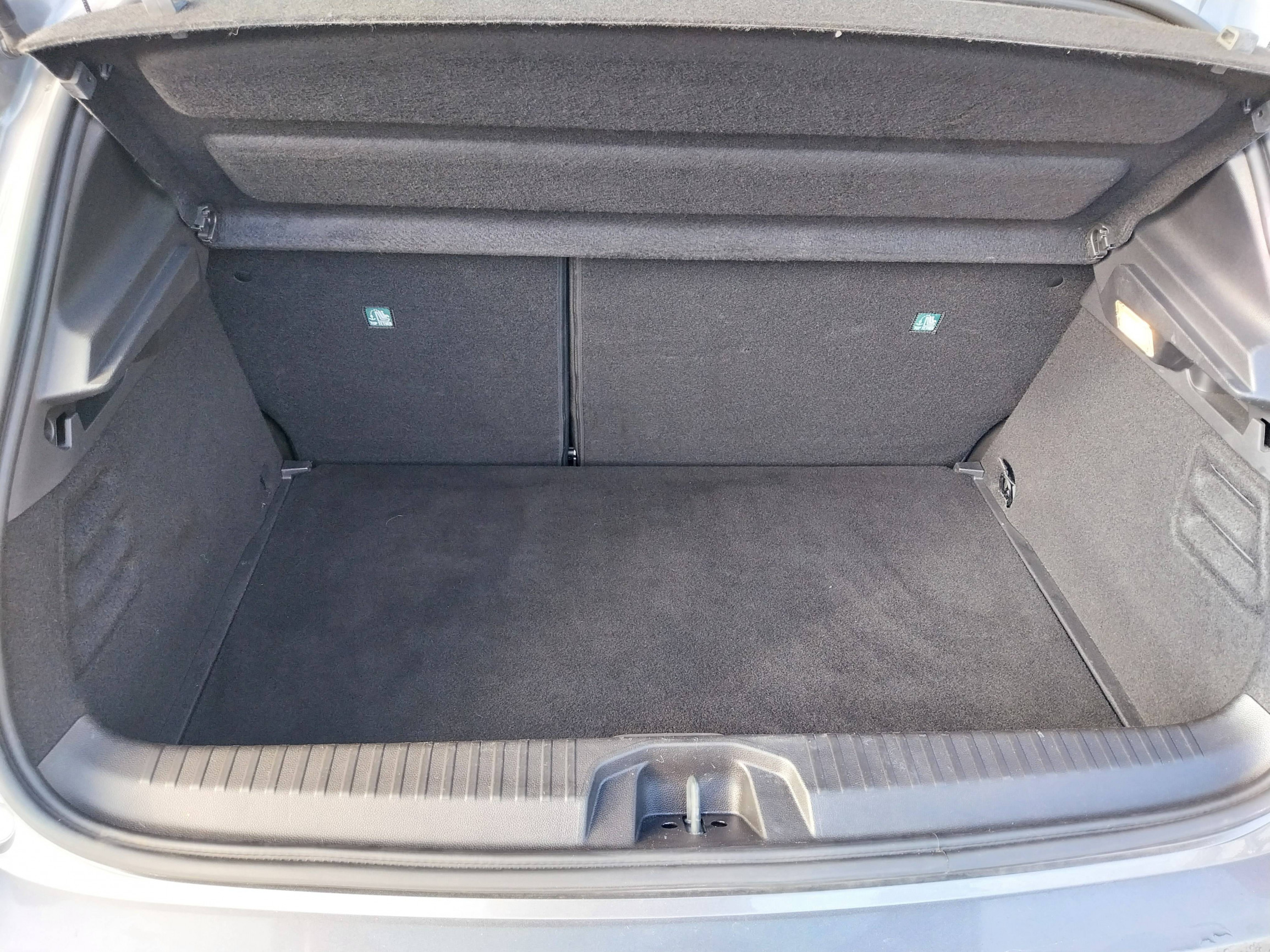 Vente en ligne Renault Clio 5 Clio TCe 90 au prix de 14 290 €