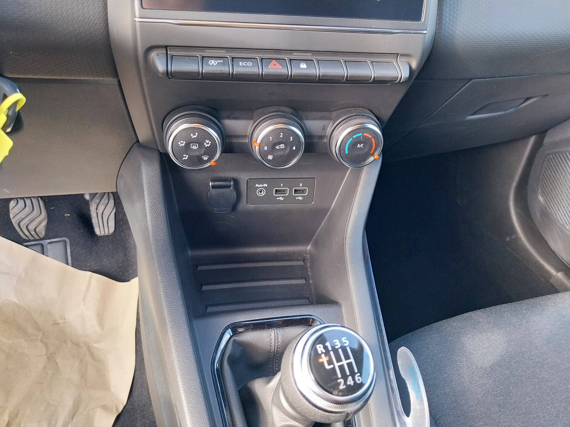 Vente en ligne Renault Clio 5 Clio TCe 90 au prix de 14 290 €