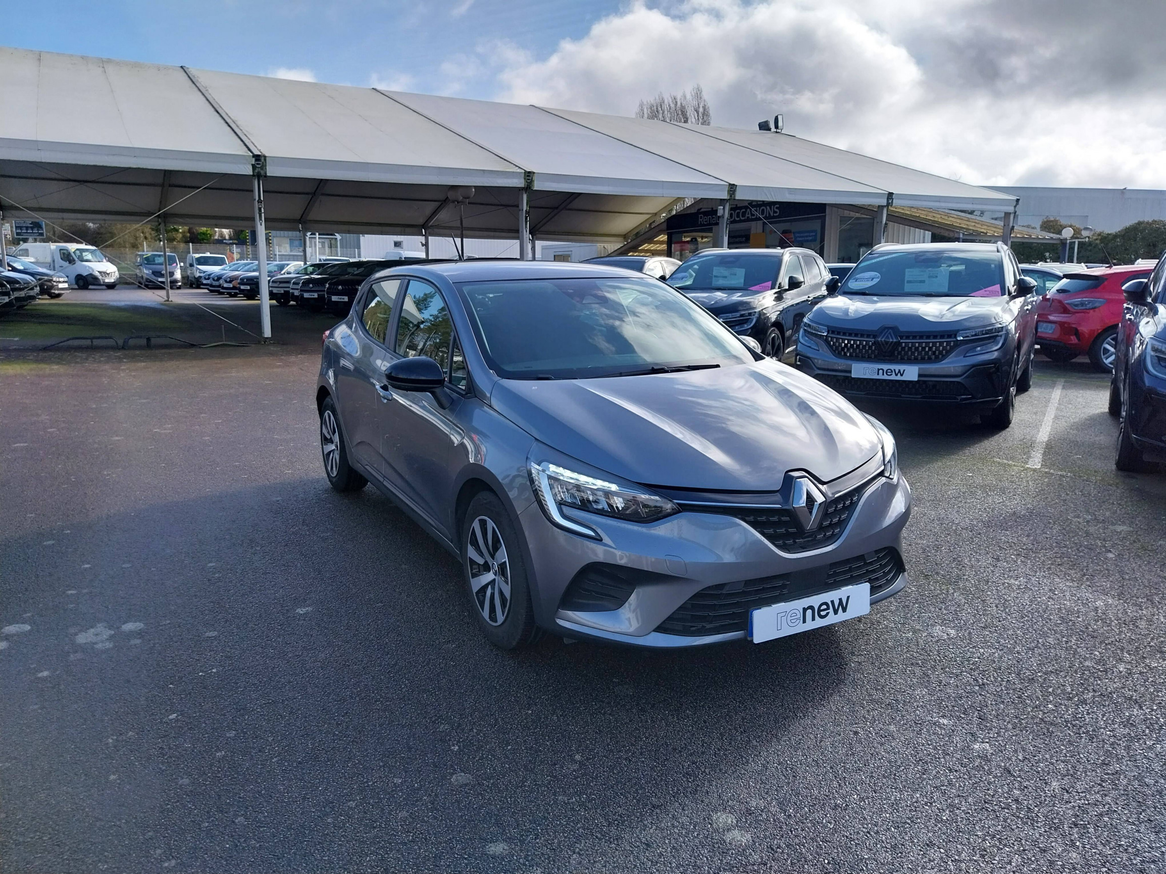 Vente en ligne Renault Clio 5 Clio TCe 90 au prix de 14 290 €