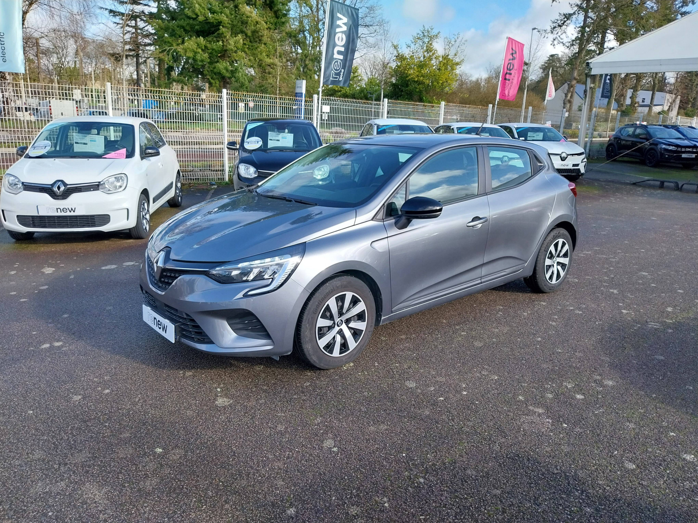 Vente en ligne Renault Clio 5 Clio TCe 90 au prix de 14 290 €