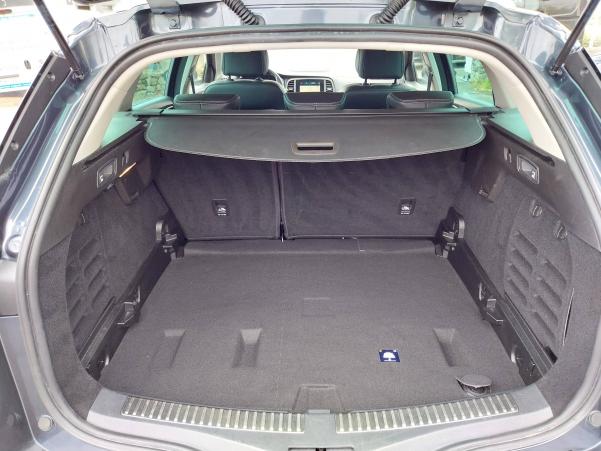 Vente en ligne Renault Megane 4 Estate Mégane IV Estate Blue dCi 115 au prix de 16 790 €