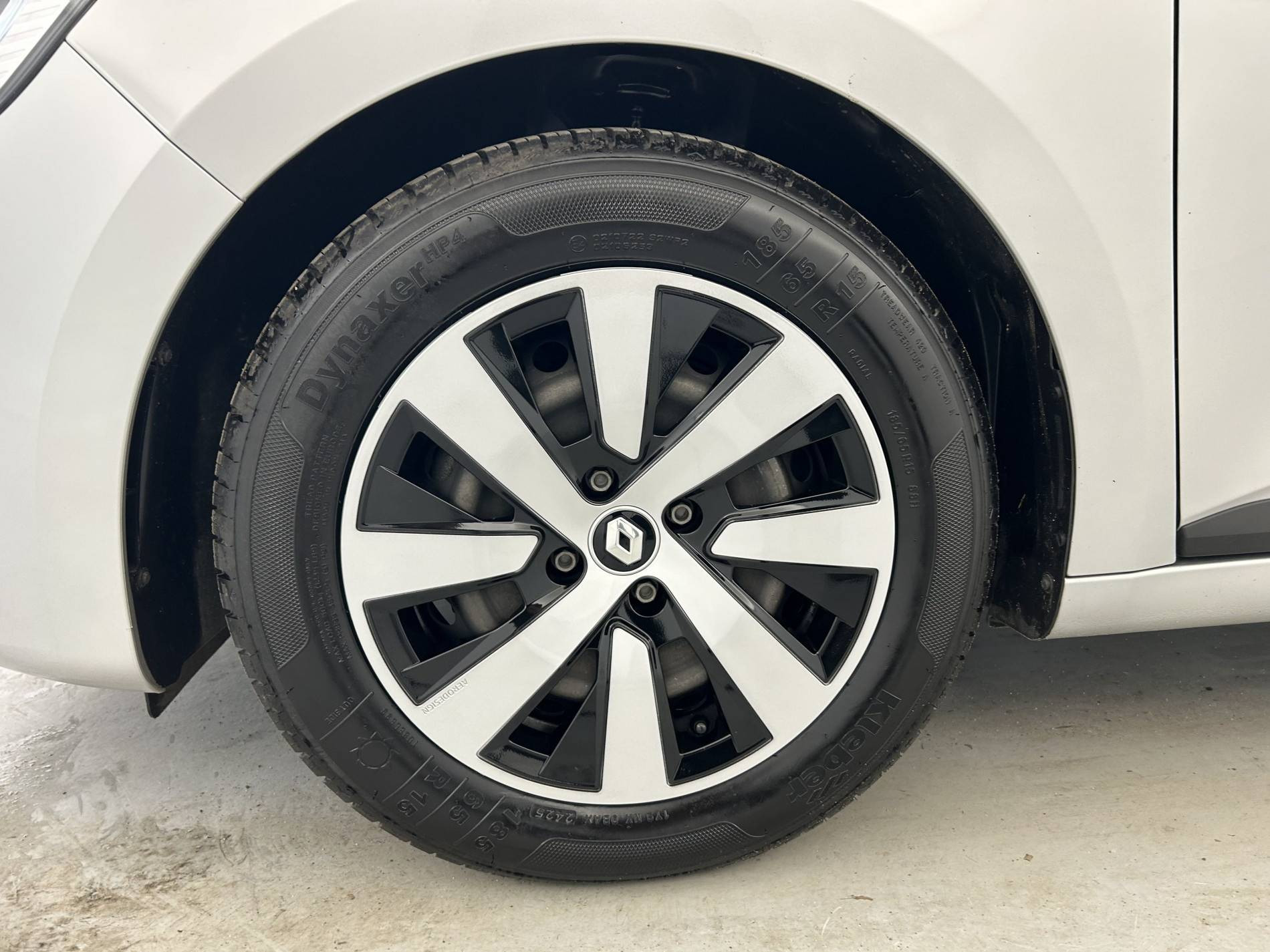 Vente en ligne Renault Clio 5 Clio TCe 90 au prix de 14 290 €