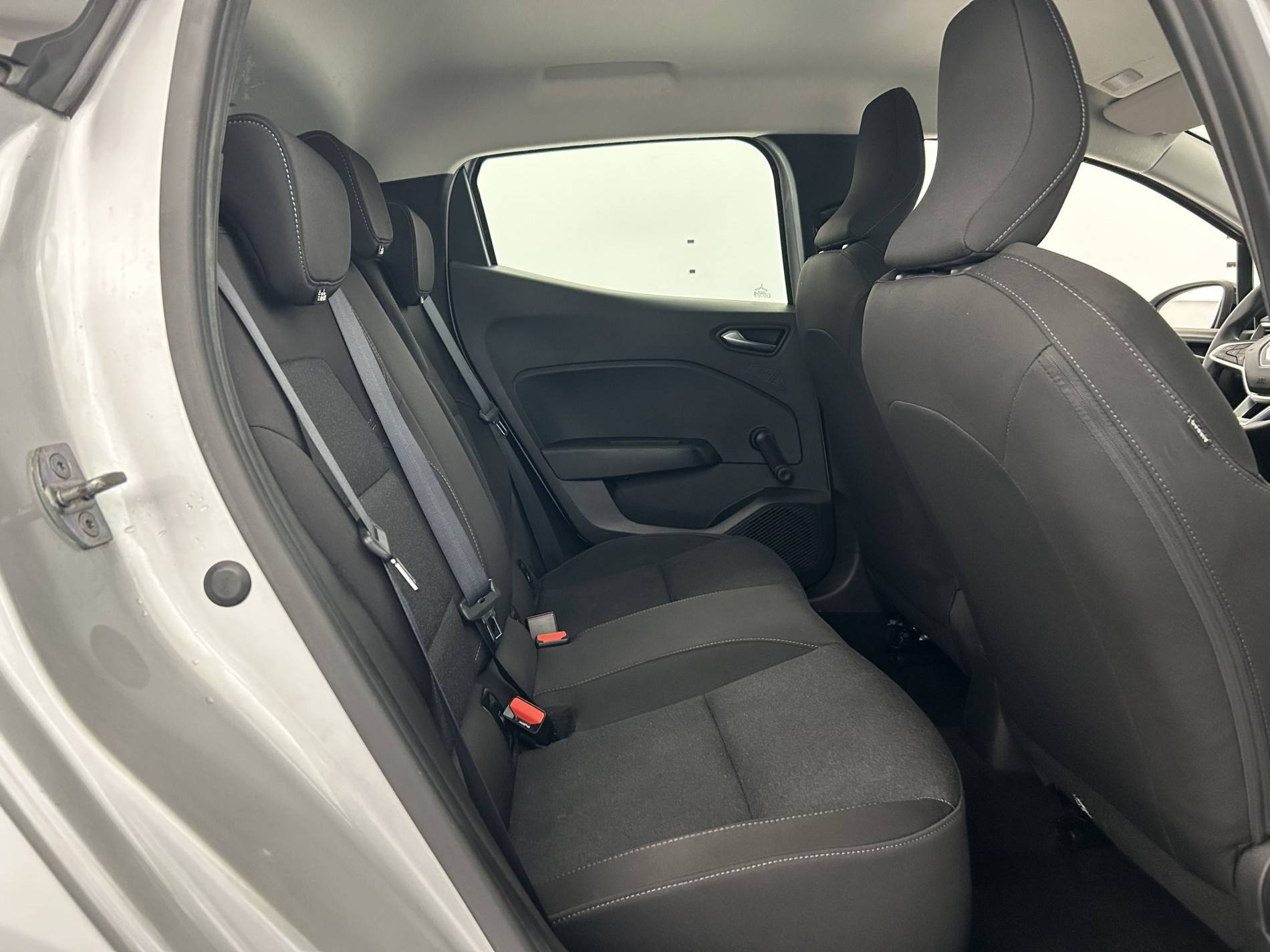 Vente en ligne Renault Clio 5 Clio TCe 90 au prix de 14 290 €