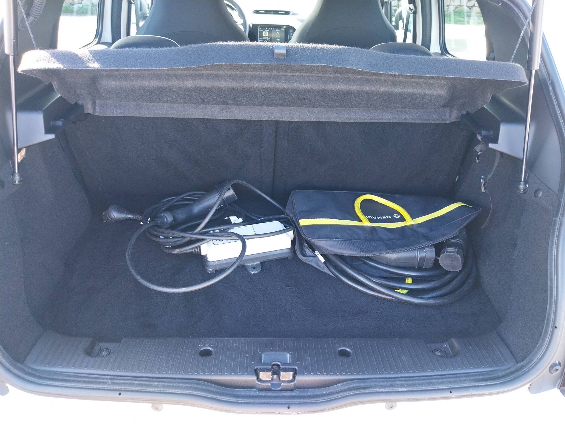 Vente en ligne Renault Twingo Electrique Twingo III E-Tech au prix de 9 990 €