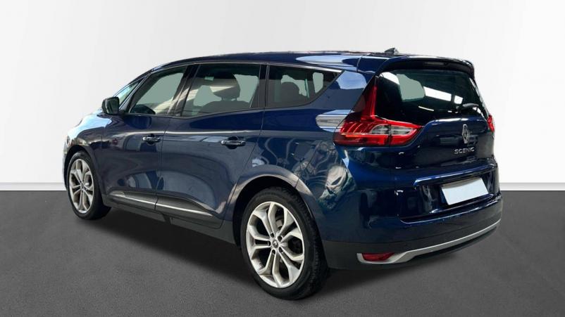 Vente en ligne Renault Grand Scenic 4 Grand Scenic Blue dCi 120 EDC au prix de 16 590 €