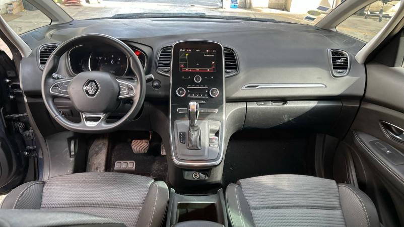 Vente en ligne Renault Grand Scenic 4 Grand Scenic Blue dCi 120 EDC au prix de 16 590 €