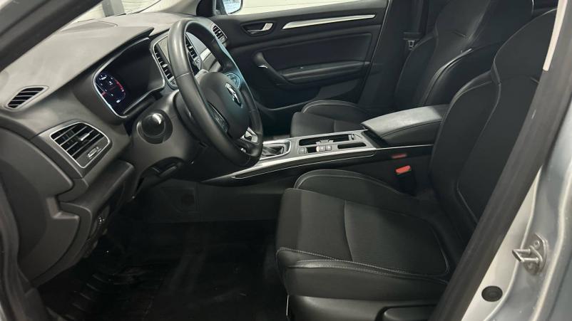 Vente en ligne Renault Megane 4 Estate  TCe 140 EDC au prix de 18 290 €