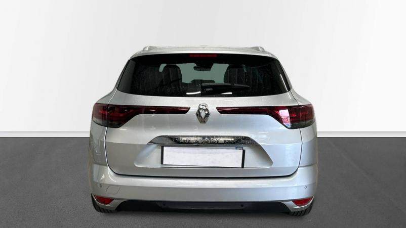 Vente en ligne Renault Megane 4 Estate  TCe 140 EDC au prix de 18 290 €