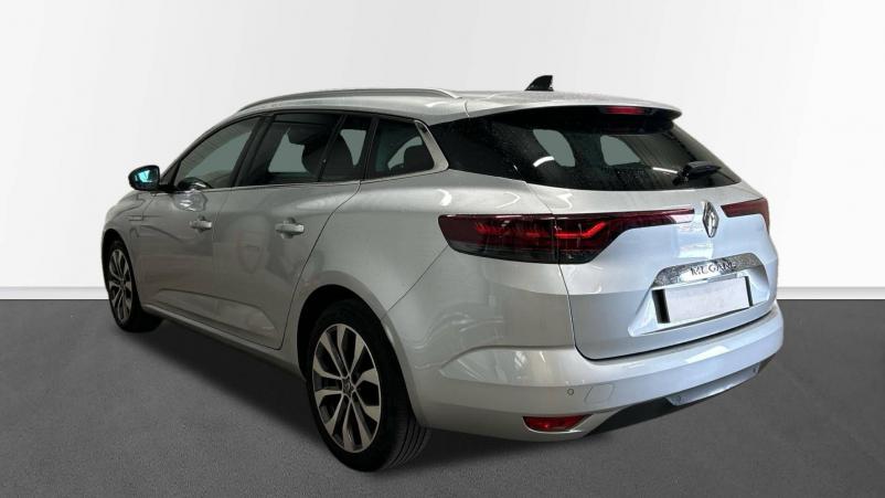 Vente en ligne Renault Megane 4 Estate  TCe 140 EDC au prix de 18 290 €