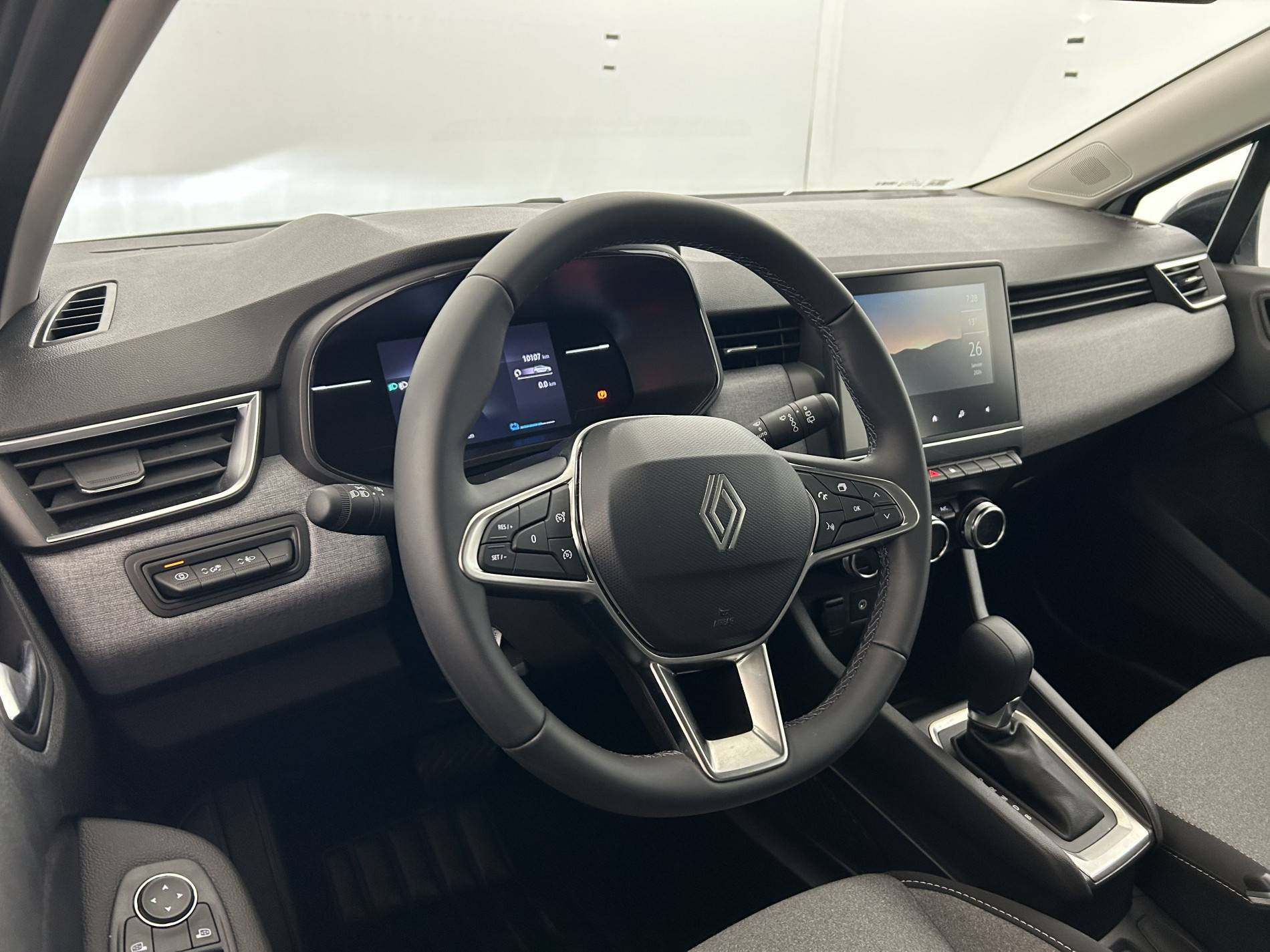 Vente en ligne Renault Clio 5 Clio E-Tech full hybrid 145 ch GSR2 au prix de 20 990 €