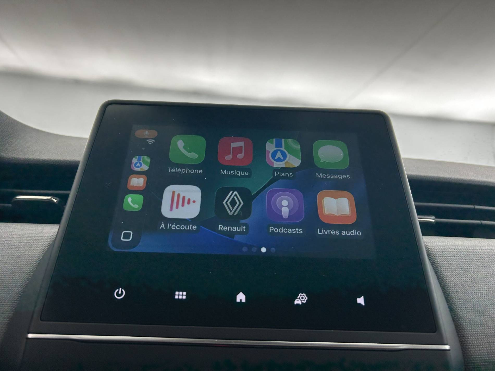 Vente en ligne Renault Clio 5 Clio E-Tech full hybrid 145 ch GSR2 au prix de 20 990 €