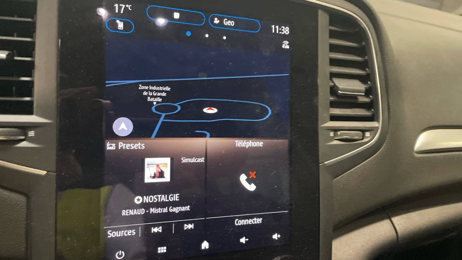 Vente en ligne Renault Megane 4 Estate  TCe 140 EDC au prix de 17 990 €