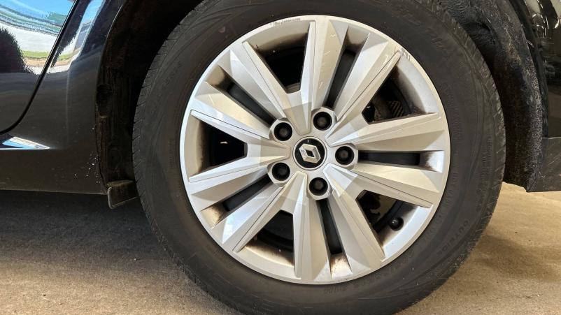 Vente en ligne Renault Megane 4 Mégane IV Berline Blue dCi 115 - 21N au prix de 16 490 €