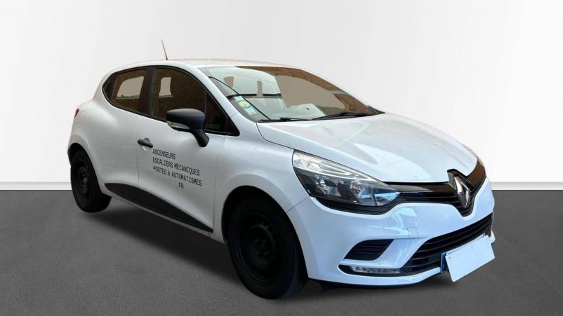 Vente en ligne Renault Clio 4 CLIO SOCIETE DCI 75 ENERGY E6C au prix de 10 590 €