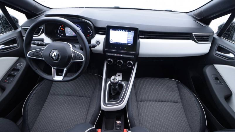 Vente en ligne Renault Clio 5 Clio TCe 140 au prix de 18 390 €