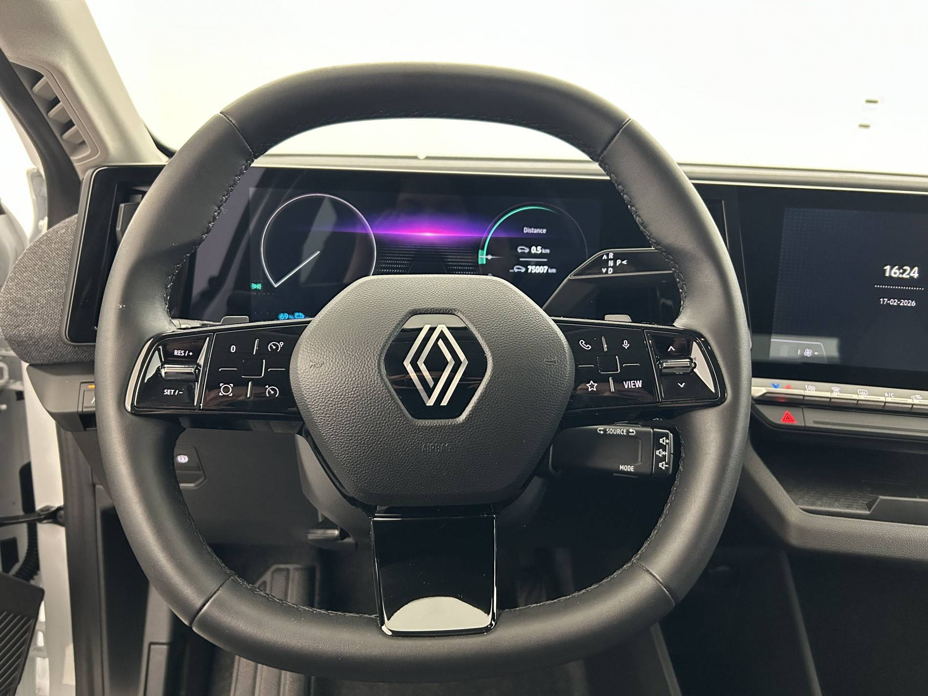 Vente en ligne Renault Megane E-Tech  EV40 130ch standard charge au prix de 16 900 €