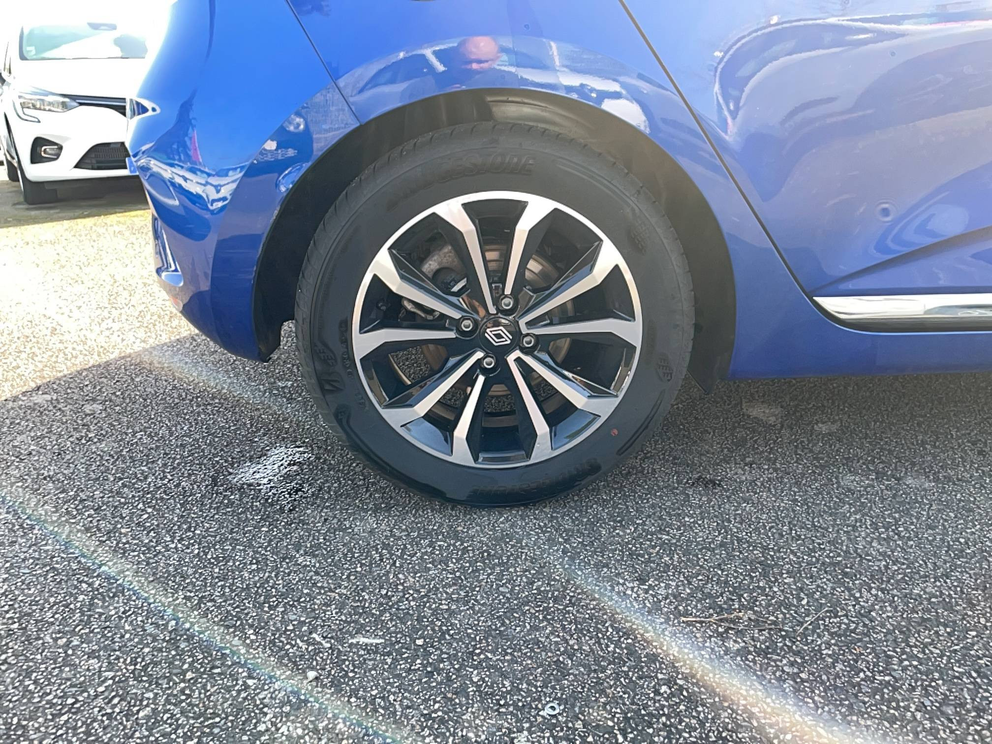 Vente en ligne Renault Clio 5 Clio E-Tech full hybrid 145 ch GSR2 au prix de 22 990 €