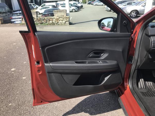 Vente en ligne Dacia Jogger  ECO-G 100 5 places au prix de 17 990 €