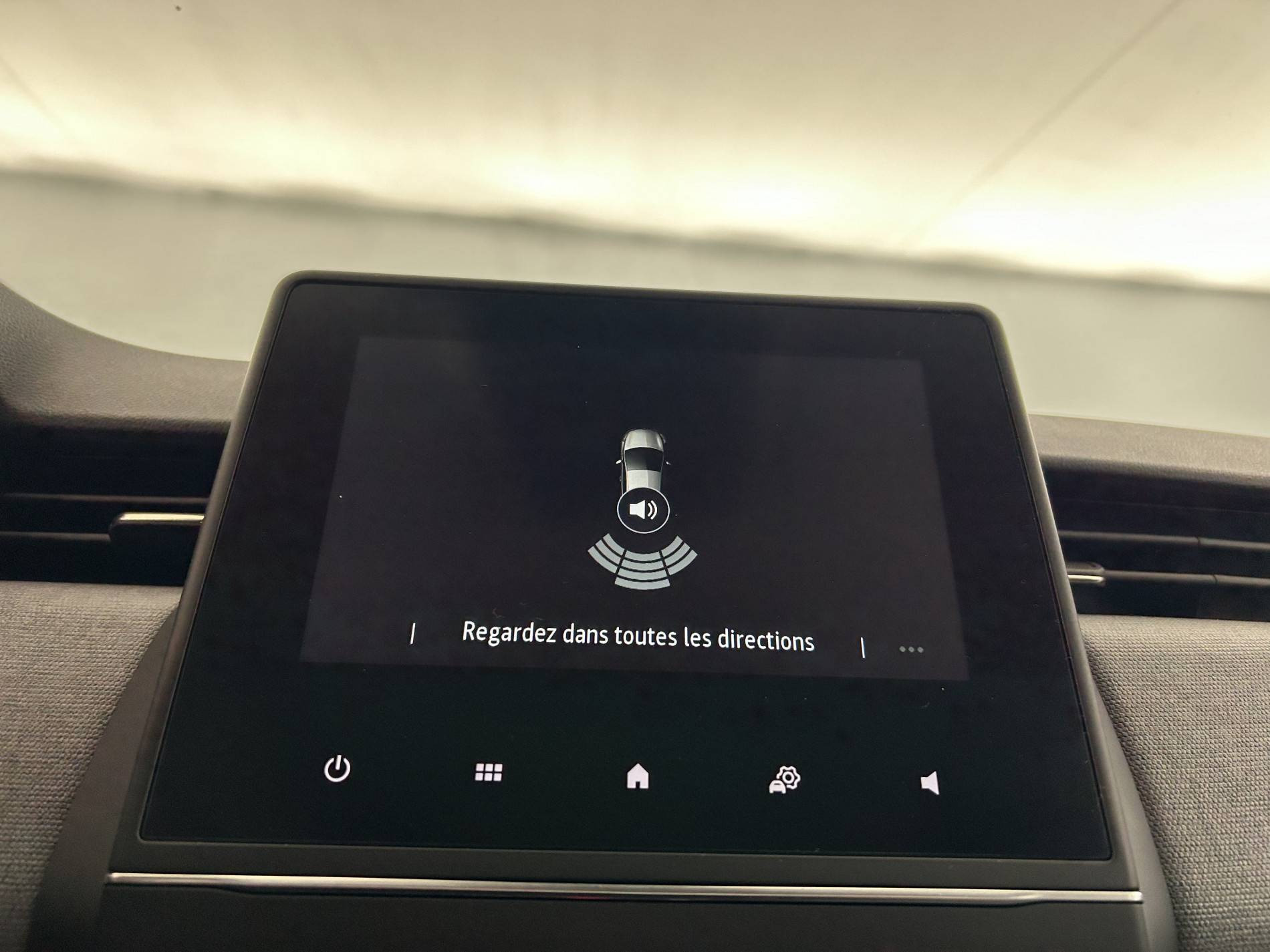 Vente en ligne Renault Clio 5 Clio E-Tech full hybrid 145 ch GSR2 au prix de 19 990 €