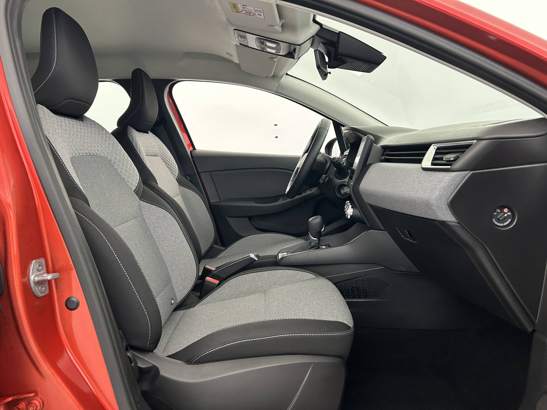 Vente en ligne Renault Clio 5 Clio E-Tech full hybrid 145 ch GSR2 au prix de 19 990 €