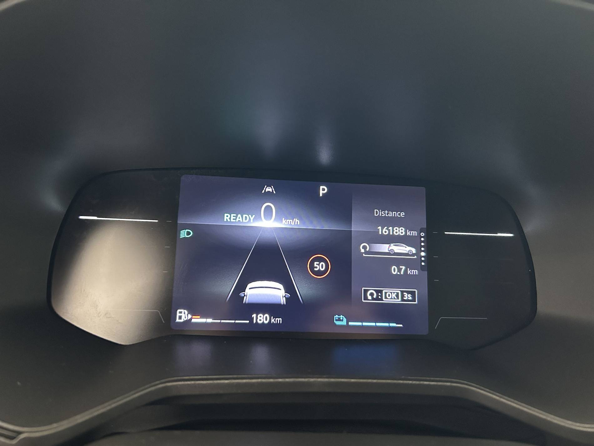 Vente en ligne Renault Clio 5 Clio E-Tech full hybrid 145 ch GSR2 au prix de 19 990 €