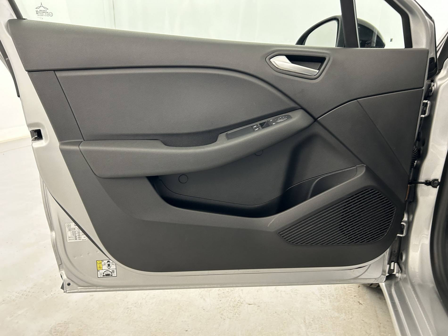 Vente en ligne Renault Clio 5 Clio TCe 90 au prix de 15 990 €