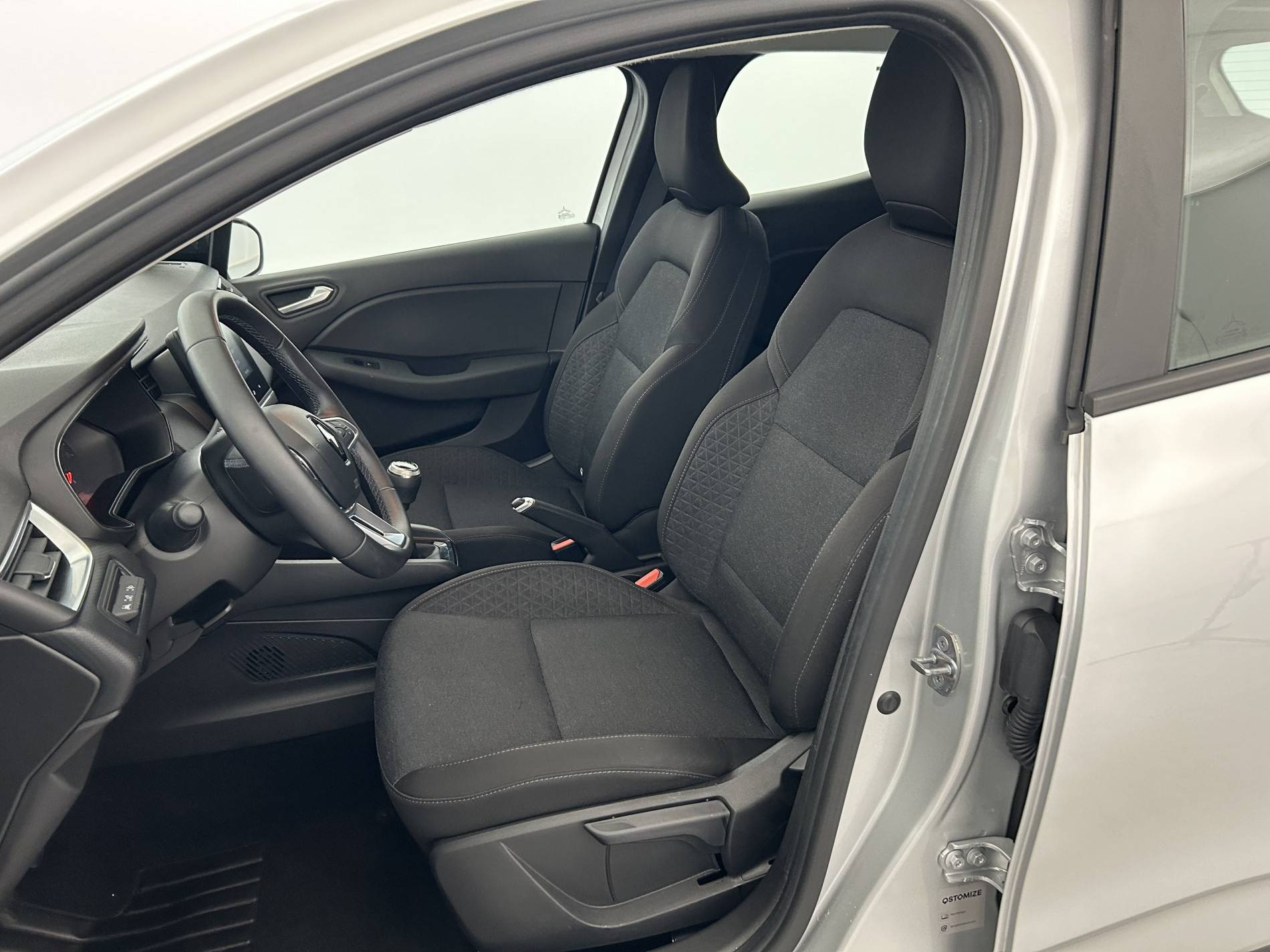 Vente en ligne Renault Clio 5 Clio TCe 90 au prix de 15 990 €