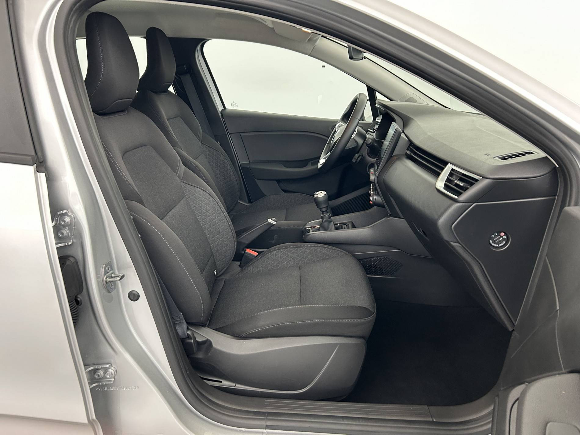 Vente en ligne Renault Clio 5 Clio TCe 90 au prix de 15 990 €